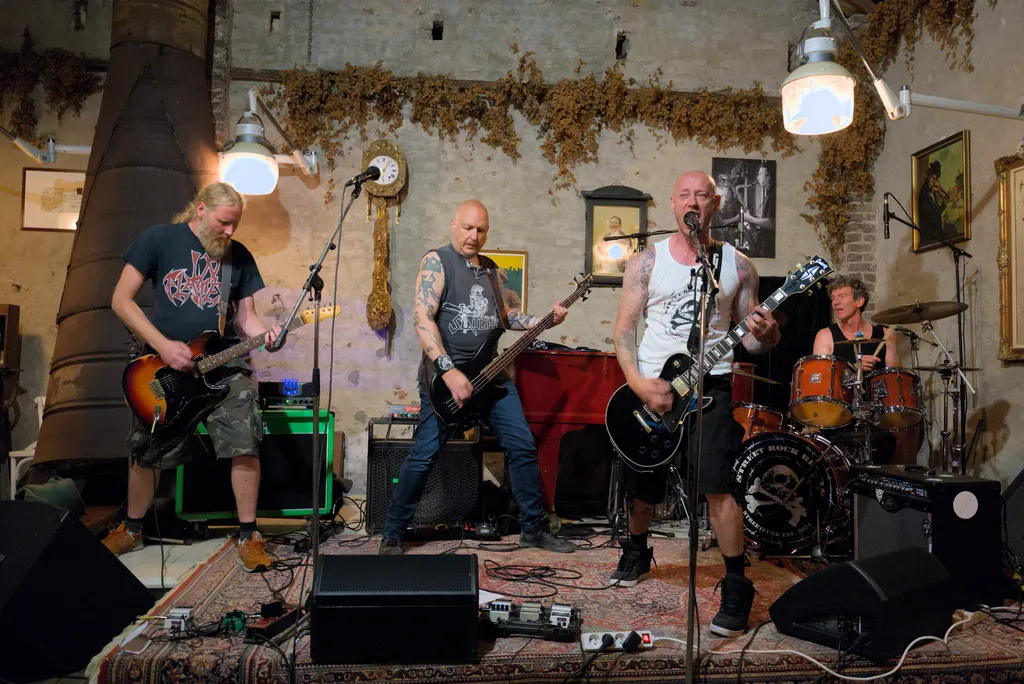 Band in de proefruimte, vrijdagavond